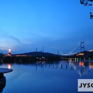 ������M���@һ�[