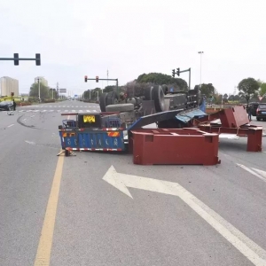 ���c�����������һ����؛܇�J�t����܇