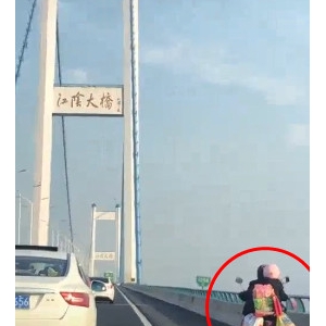 �@�U(xi��n)�������TĦ��܇�d���Ͻ�ꎴ��!