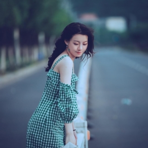 ��^�����zӰ��Ʒ���� ���S���@С����