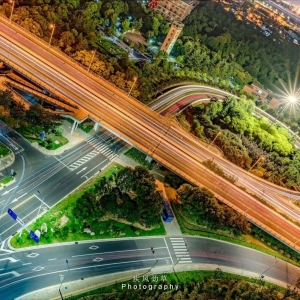 ��^�W�ѷ������]������ ҹĻ�µ�����