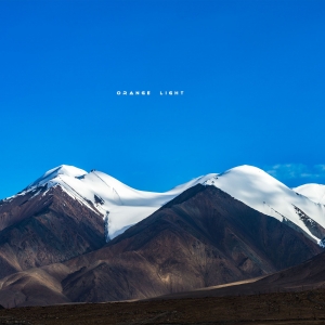 ��^�W�ѷ�����Ƭ��һ�Mѩɽ��Ӱ