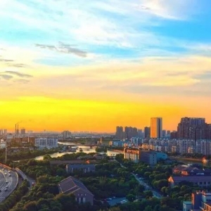 �۽��������һ�������ݽ�ꎵ��@Щ�ǱP