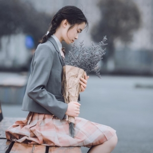 ��^�W�Ѿ�������zӰ ����֮�궹ޢ֮�A