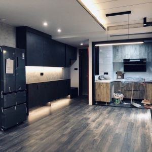 �W�ѷ����Լ��b�޳ɹ� �L����^С��