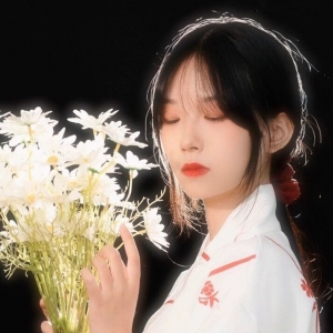 �zӰ����������������ĺͷ�С���