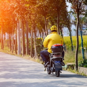 ���F�������{�飡