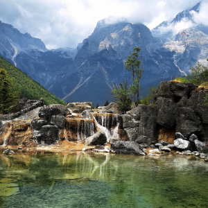 �W��һ���߿������� �F�\���ɻ\ɽ��