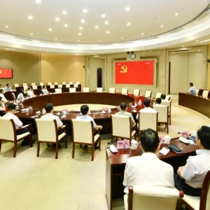 ���h(yu��n)���h�ߣ���ꎸ���۽�ʢ��