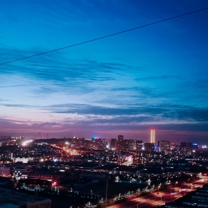 APP���x�DƬ����������������һ�����{(l��n)ɫ�����(sh��)