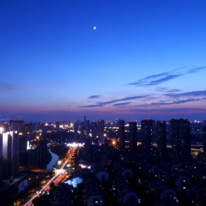 ��ɽ�������������@ɺ �����xӳ