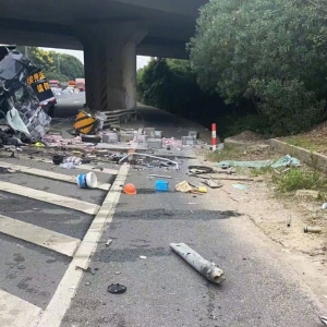 ͻ�l�����d�\�n܇�l��܇�� 2��4��