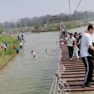 Σ���W(w��ng)�t����ͻȻ���� ��܇�_�뽭��