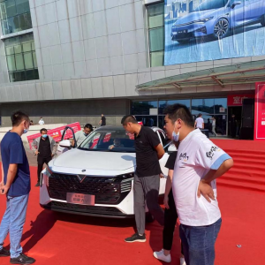 �|�L�ծa���p������SUV  V�����