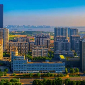 ���Ҽ����Σ�������x����......