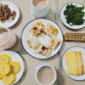 2��23̖�򿨣����õ�һ�������_ʼ