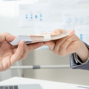 ��Ը����ܸ�н ���o���x�Ĺ����᣿