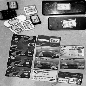 ������Ӱl�F�Sɫֱ��ƽ�_���Y��......