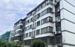 ������fС�^���죬�����M�ȁ���