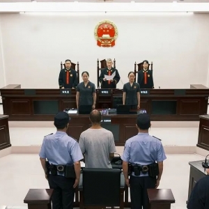 ������̚���Ů�W������������