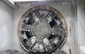 ؞ͨ7�l���a��܉��S1�������Mչ