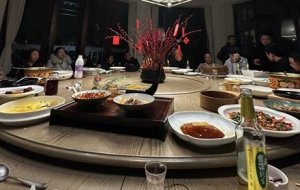 ����Ů���R���Ǳ�Ȼ�ģ���Ȼ��ʲô����DŮ����Ҫŭ�����ˣ�