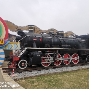 �߲ʲ�ɽ���U�Єŵ�