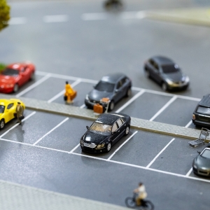 Մһ��(g��)Ԓ�}������ͣ܇(ch��)λ��(y��ng)����(y��ng)ԓ���M(f��i)��