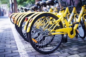 �\(y��n)�ӹ��@��׌�T܇�ˣ��eϾ�r(sh��)��Ů���T܇�����\(y��n)���D(zhu��n)һȦ�Ǻܐ����~