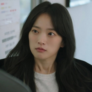 �ڰ��sҫ֮��,��һ���n���ͳ�ˬ������