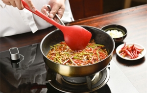 ߀���l���ﳴ����ľ�P��̫��������������