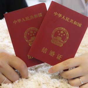 ���S���f���Y��ƨ�飬Ҫô�҂����ţ��]�뵽һ�Z��׏