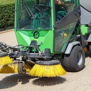 ���ˣ��ߵ�܇̫�̏����ұ�׌����Ҳ�]�˹�