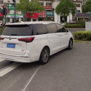 Ѫ���ρ�(l��i)�ˣ�ͣ܇һ��Ҫ�@�ӆ᣿