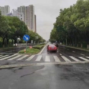 ����@�����R�r��ͨ����