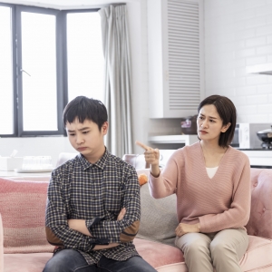 �F(xi��n)�ڵĺ������y�̣����������ڲ� Ԓ��߀�����I(y��)����ô�k��