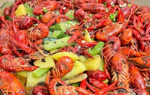 ���˵ĳԺ��ճ���Ҫ���Լ����c��