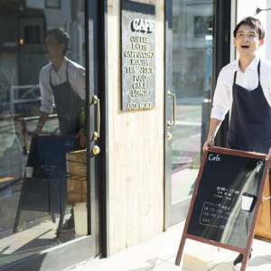 �F(xi��n)���_���治���ף�Ͷ�Y��ʮ�f��ʮ��С�r�ĵ���Y����н��ǧ��