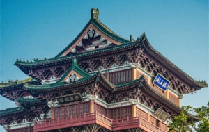 �����������������w���I(l��ng)�Բ�һ�ӵĹ�ɫ����