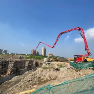 �Pע�������Mչ����