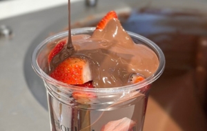 ������ȥ�Ĳ�ݮ�ɿ����������һ��