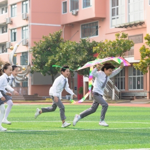 �����(gu��)�c�ゃ��λ�Ŏ���٣�����Ķ��᣿