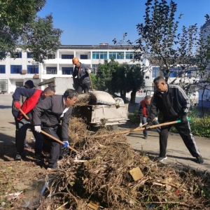 ȫ���Аۣ������ֵ��n����ɫ