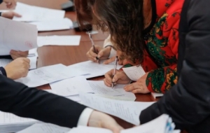 ���ĳ��λͣ�a����Ƿ���Y���Y��......