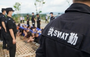 ͨ�󣡶��������˱���ꎹ���ץ�@