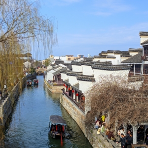 ���ģ���ɫ���ˣ�Ը���S����