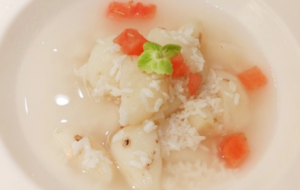 �������r���P(y��ng)�ˣ��ϱ��ں����{(di��o)���ڣ�