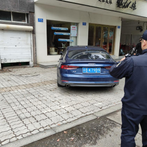 ����һ���`ͣ�ع⣡�����J�R��܇�᣿