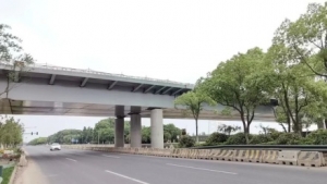 15�죡������½�ͨ����