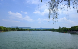 �S��һ�ģ����{�ؾG������ǰ��������